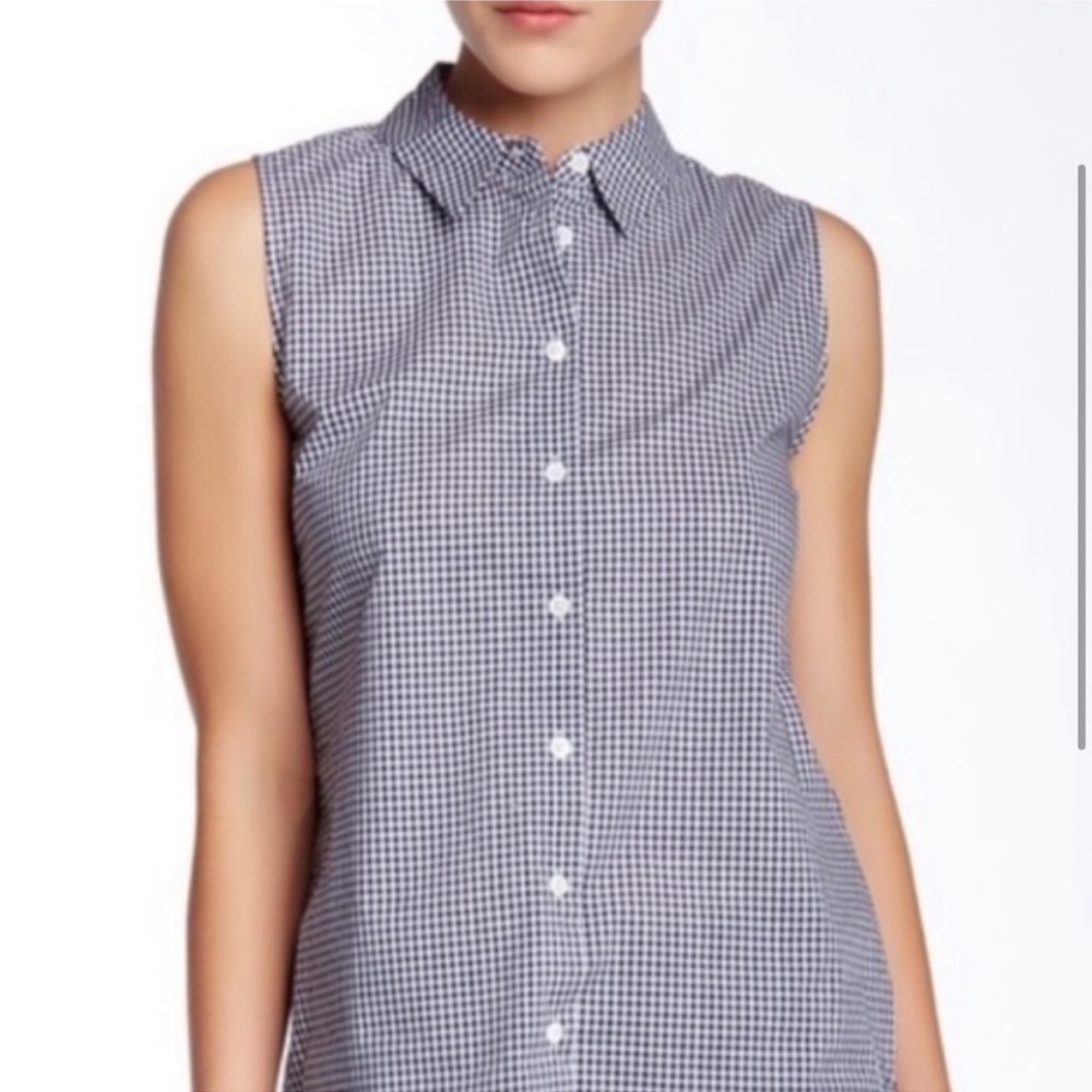 Equipment Femme Cotton Sleeveless Gingham Button Down Top Navy and White Sz M
